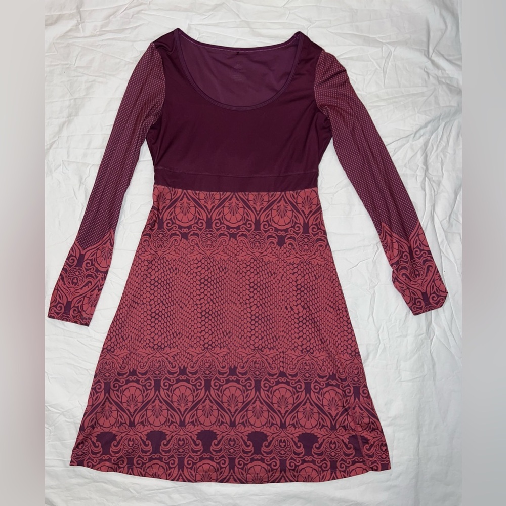PRANA Holly Grapevine Long sleeve Scoop Neck Sporty Dress Size S Built In Bra